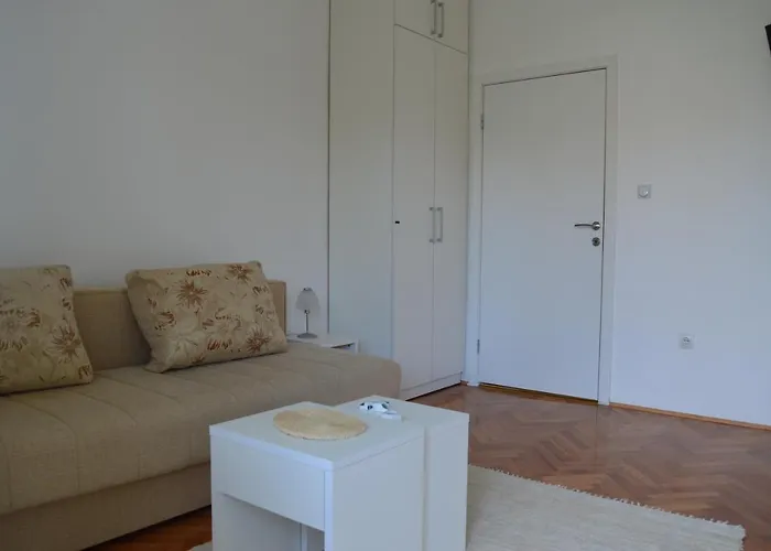 Gospostina Apartments